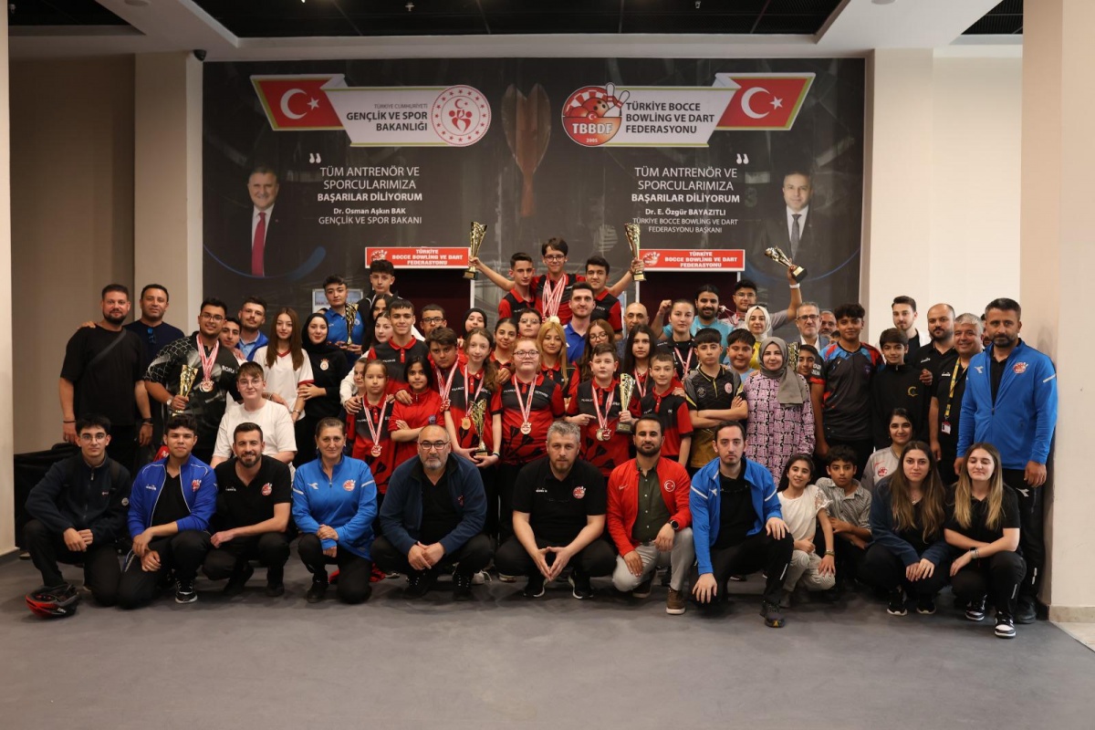 Türkiye Dart Şampiyonası Şehit Eren Bülbül Sıralama Turnuvaları 4. Ayak Maçları ve Şehit Eren Bülbül Türkiye Şampiyonası Ustalar Turnuvası tamamlandı.